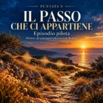 Copertina originale della puntata zero &laquo;Il passo che ci appartiene&raquo;: paesaggio costiero al tramonto e titolo Il passo che ci appartiene, Episodio pilota