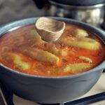Pentola con peperoni ripieni; fotografia illustrativa, non tratta dal video Finestra Libera